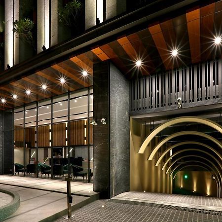 Kun Hotel Taichung Exteriör bild
