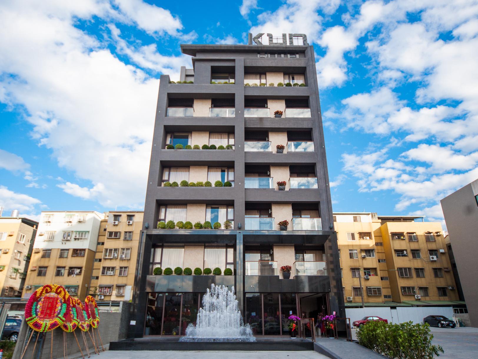 Kun Hotel Taichung Exteriör bild